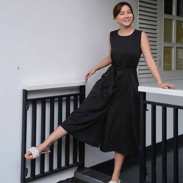 Lolliestory Lamia Simple Cotton Jumpsuit