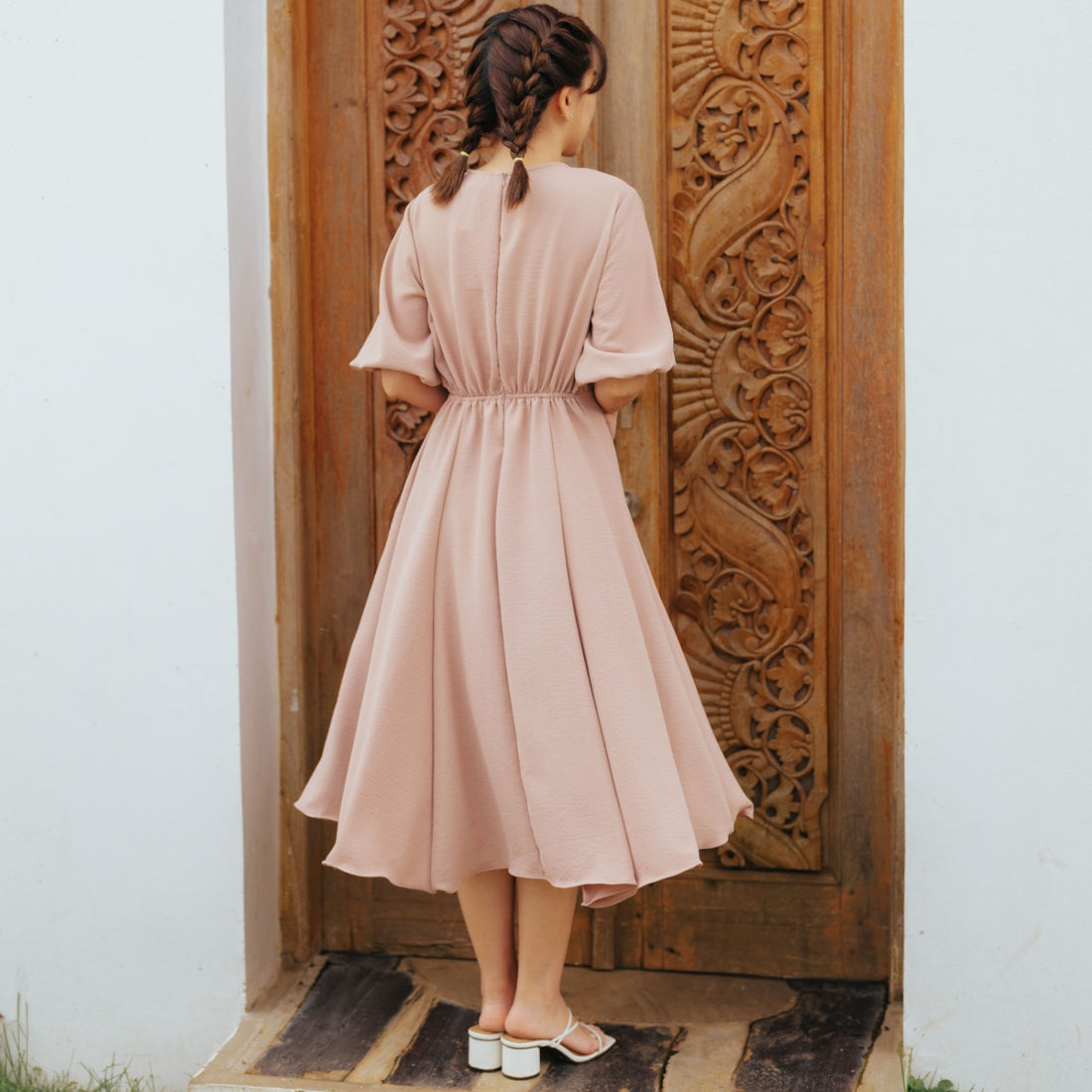 Lolliestory Zalina Midi Dress