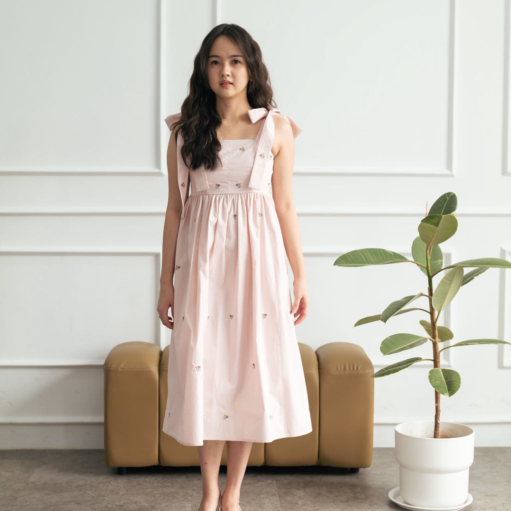 Lolliestory Maureen Midi Dress