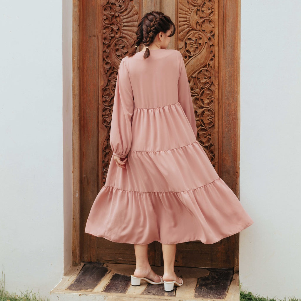 Lolliestory Melanie Midi Dress