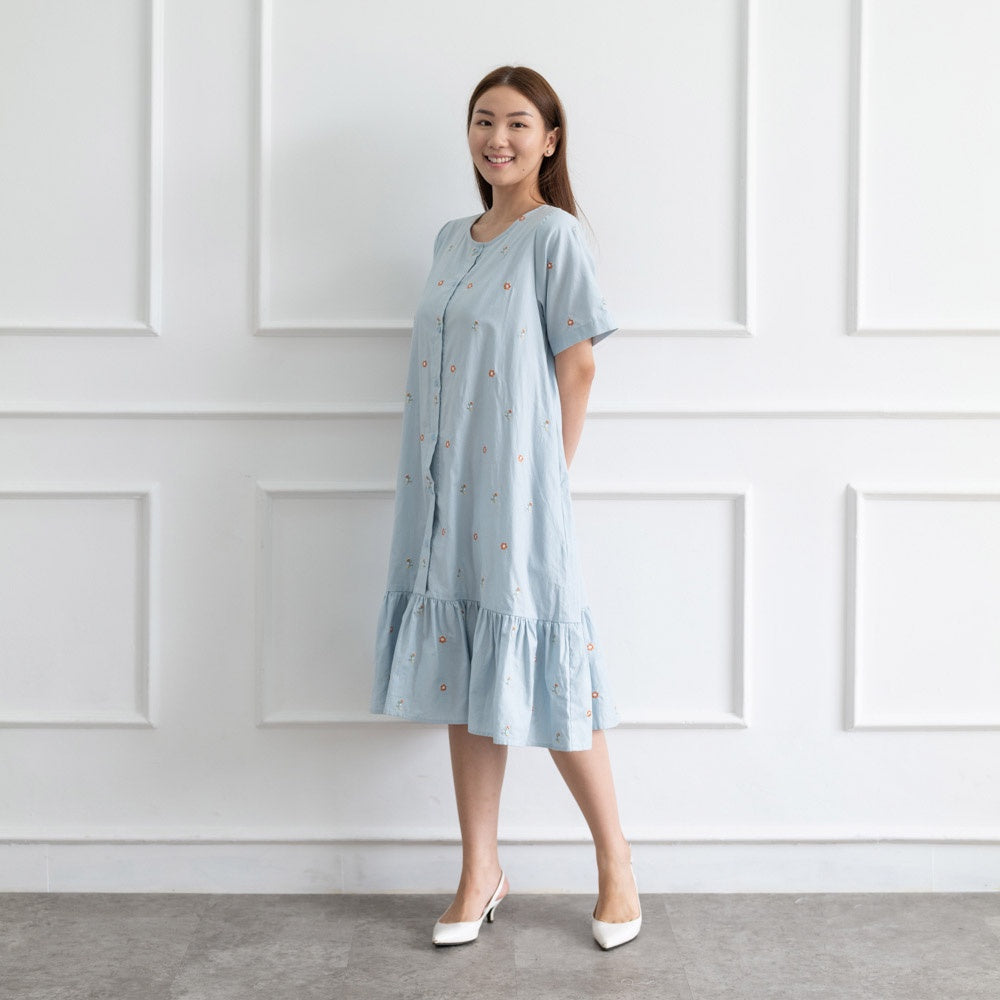Lolliestory Brilynn Embroidery Midi Dress