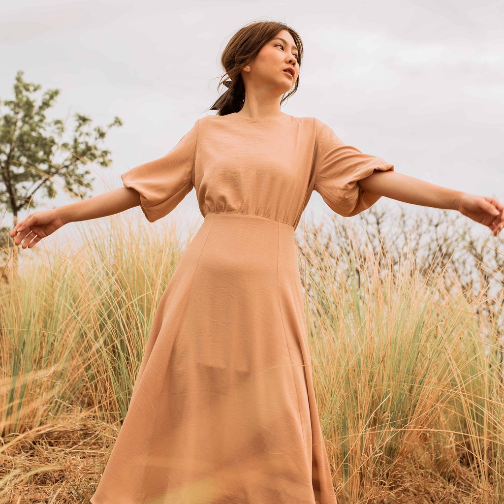 Lolliestory Zalina Midi Dress