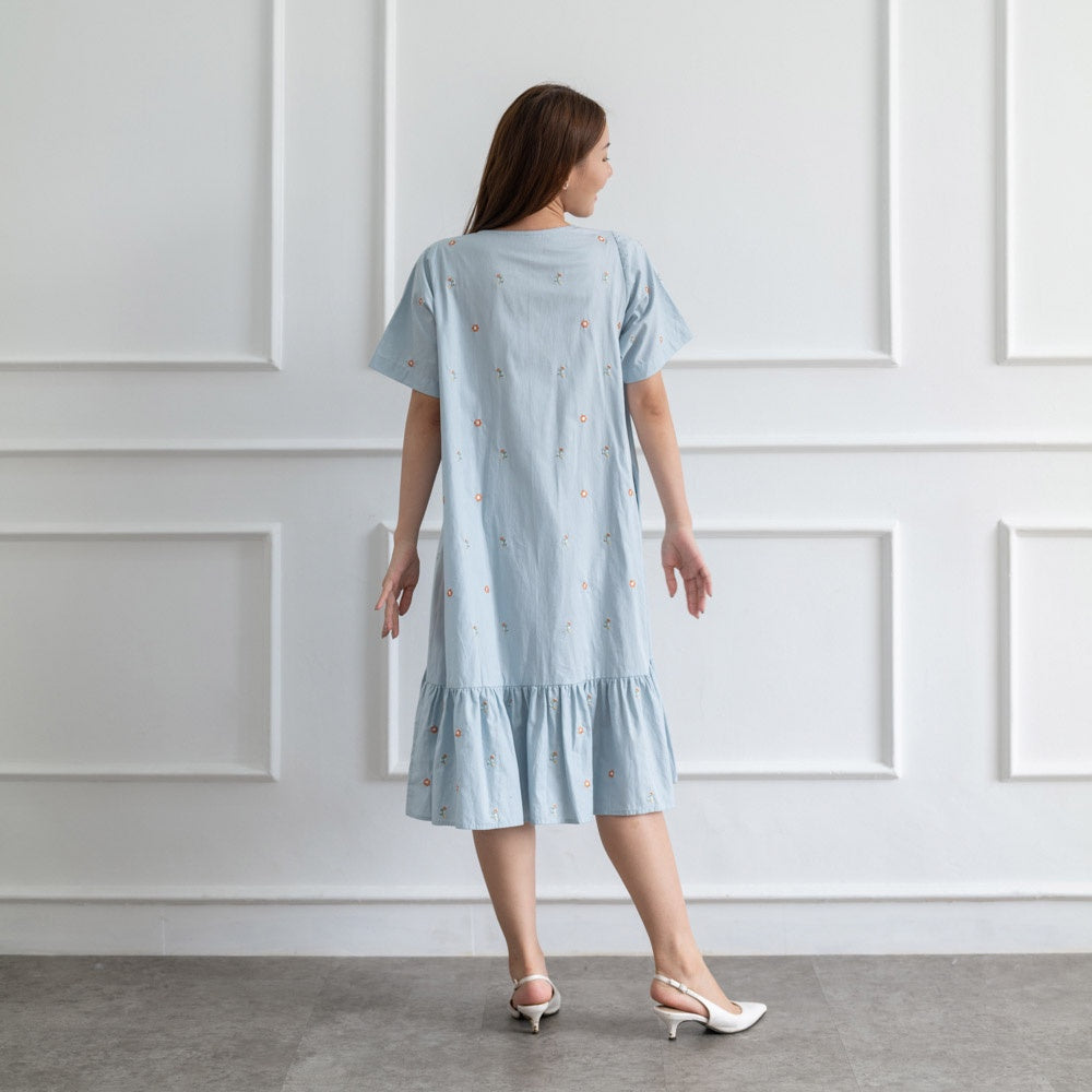 Lolliestory Brilynn Embroidery Midi Dress