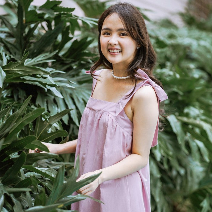 Lolliestory Larson Midi Dress