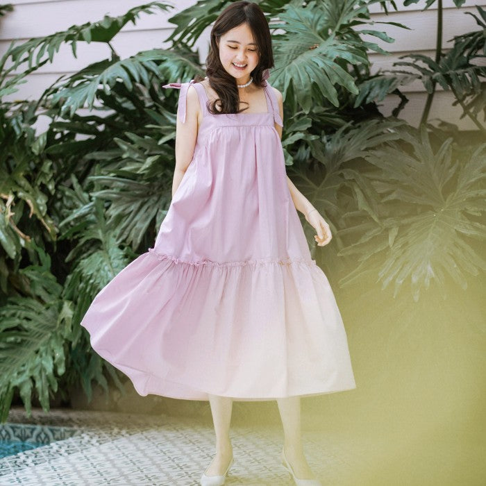 Lolliestory Larson Midi Dress