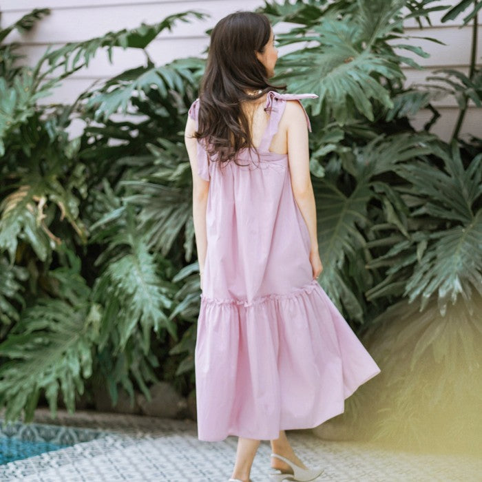 Lolliestory Larson Midi Dress