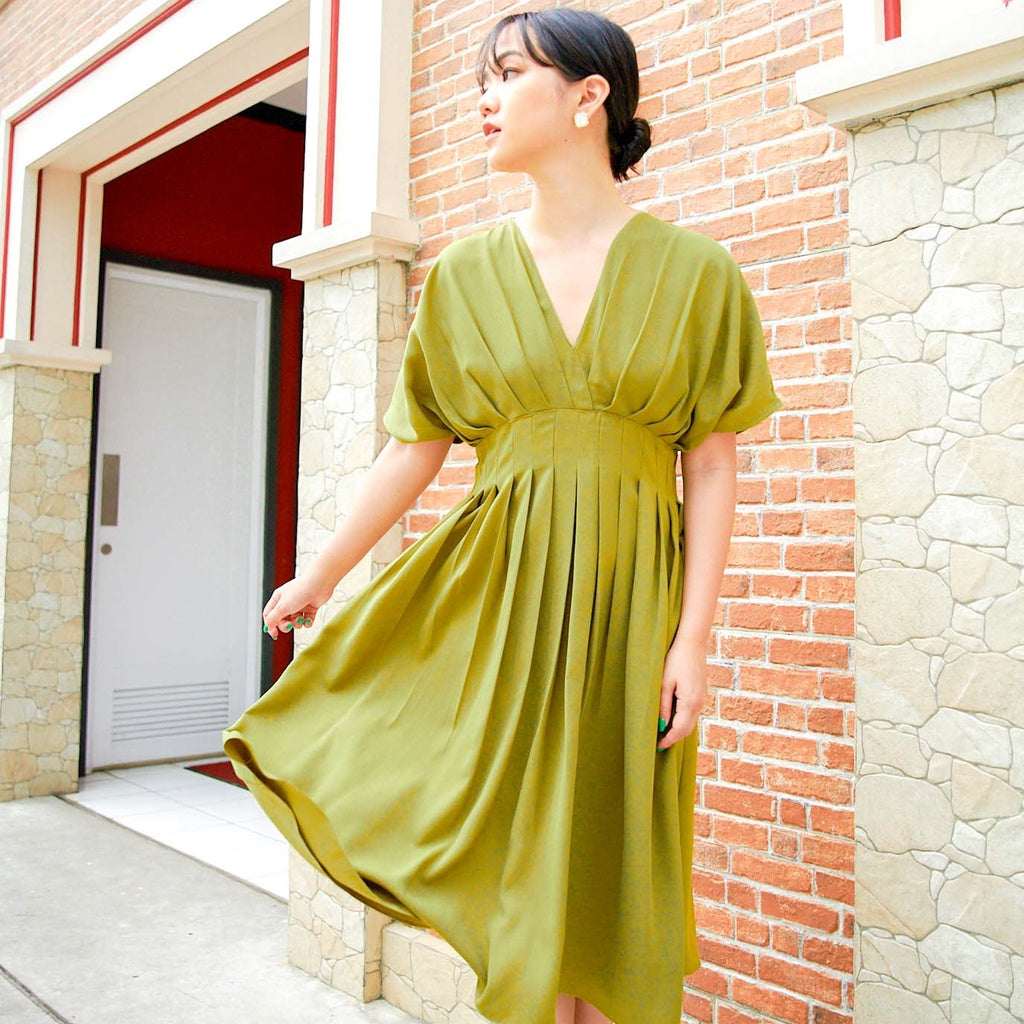 Lolliestory Kiana Crepe Midi Dress