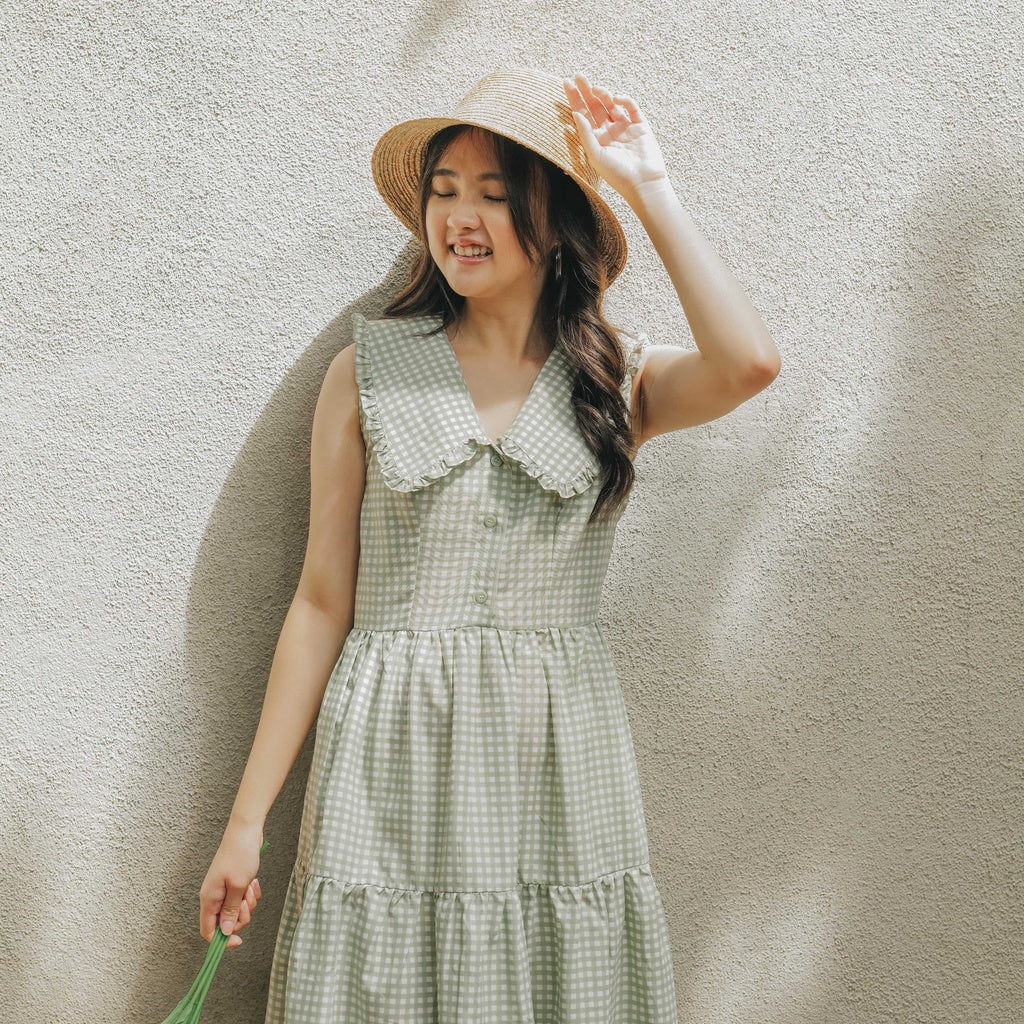 Lolliestory Leolia Colar Midi Dress