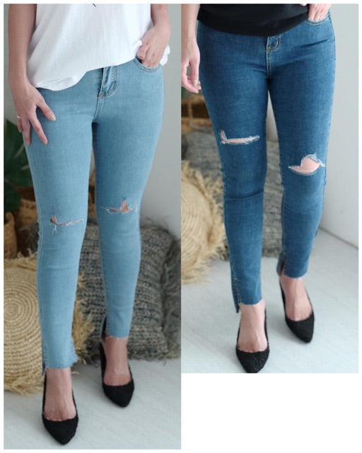 Double ripped jeans
