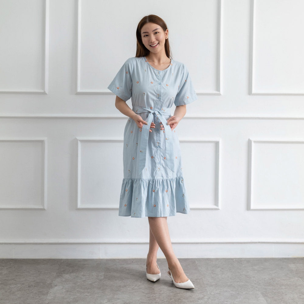 Lolliestory Brilynn Embroidery Midi Dress