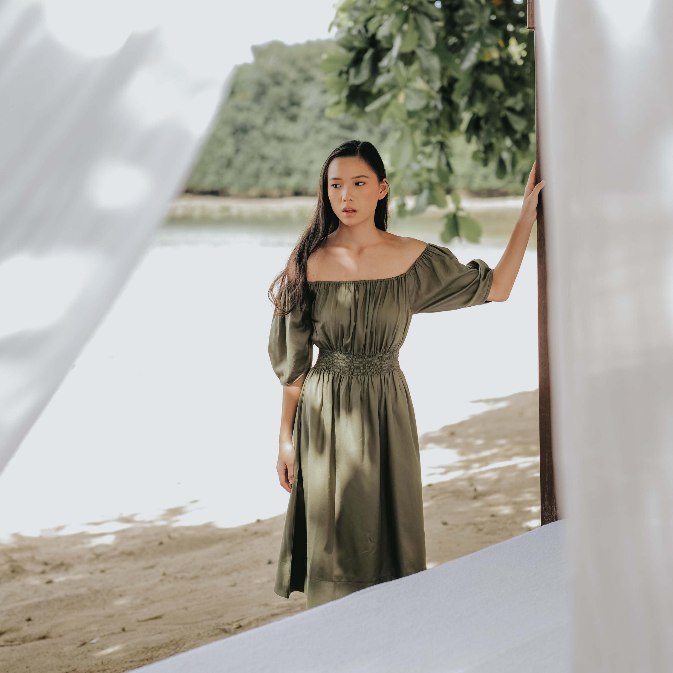 Lolliestory Rivera Sabrina Midi Dress