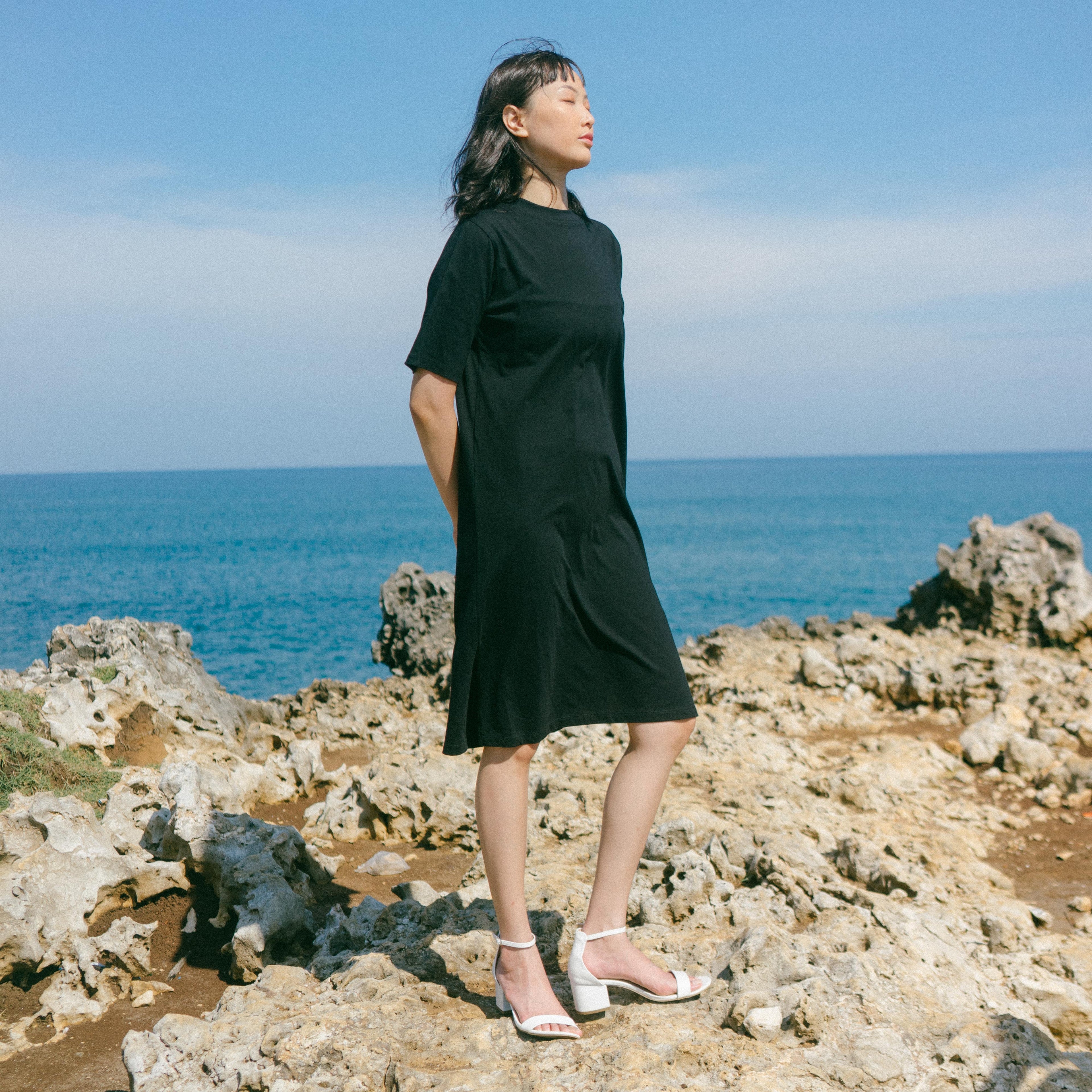 Lolliestory Silas Plain Midi Dress
