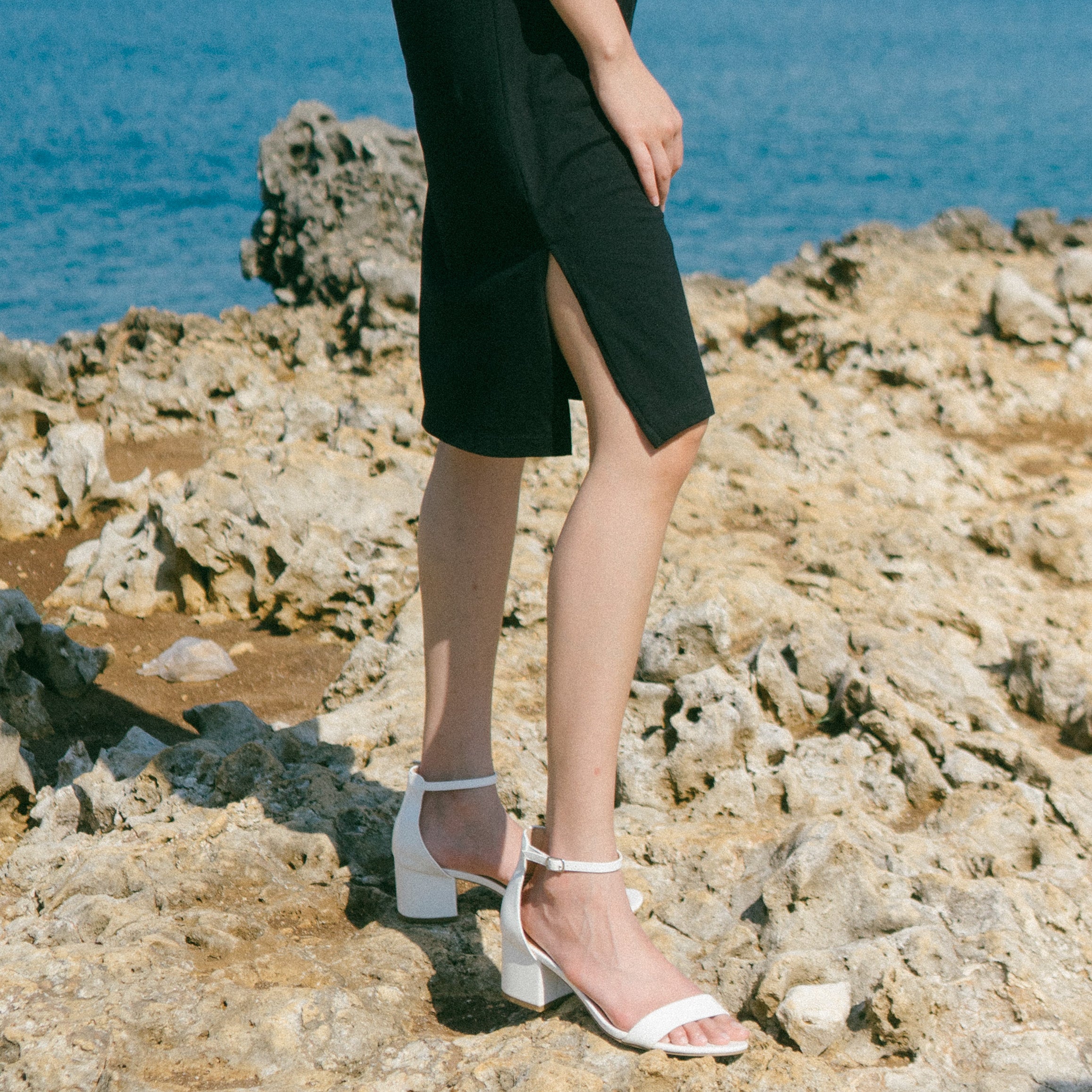 Lolliestory Silas Plain Midi Dress
