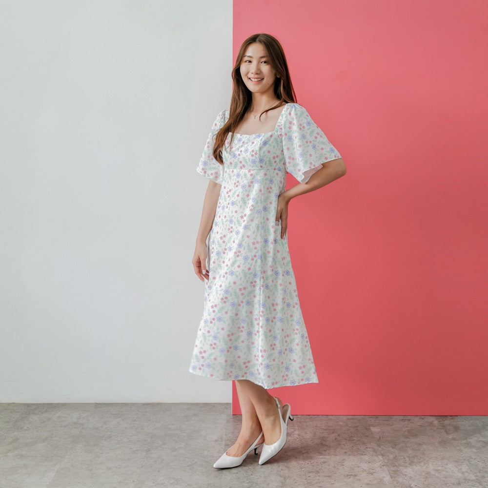 Lolliestory Colbie Midi Dress