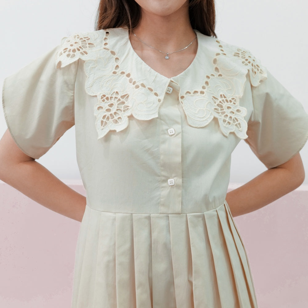 Lolliestory Haelyn Midi Dress