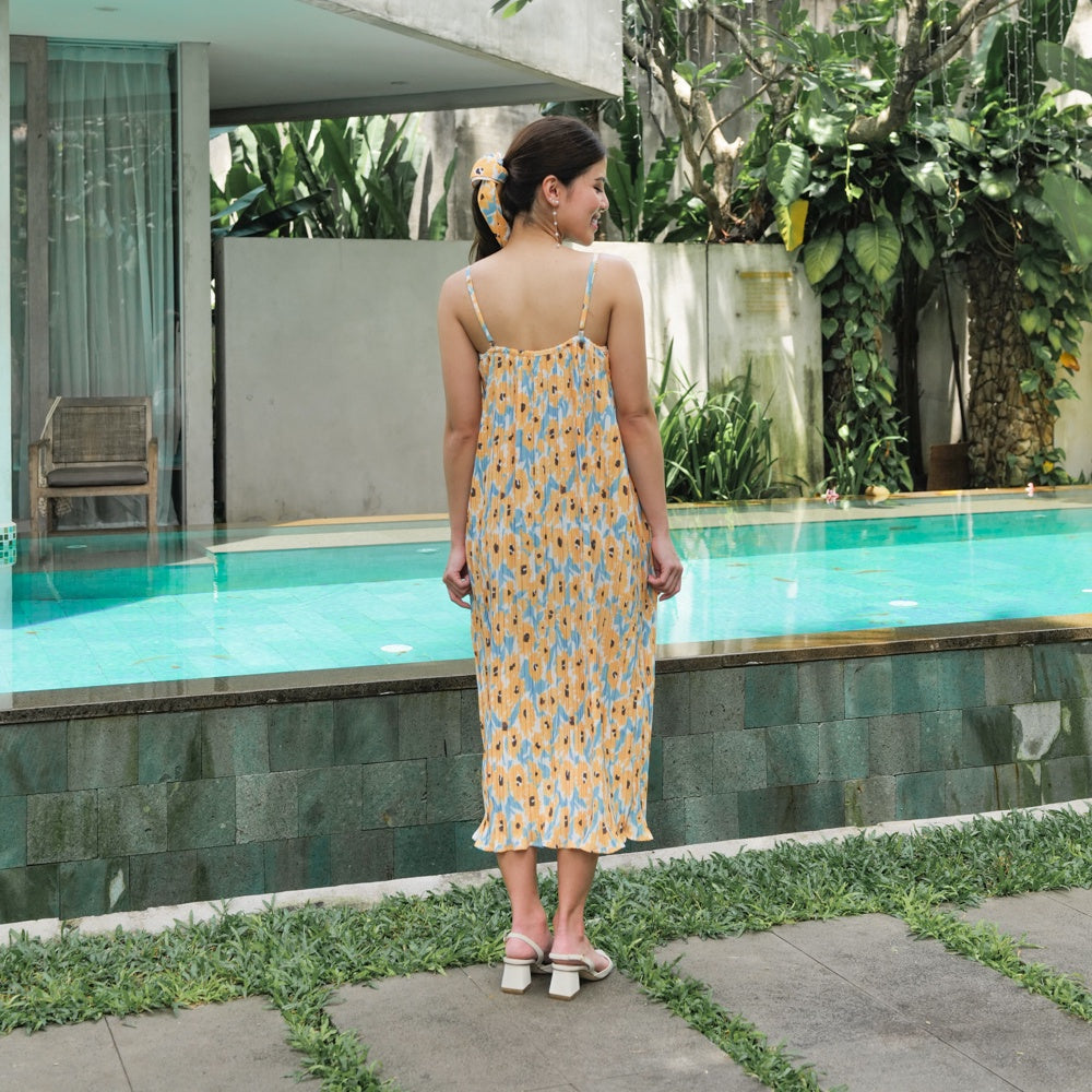 Lolliestory Adrielle Midi Dress