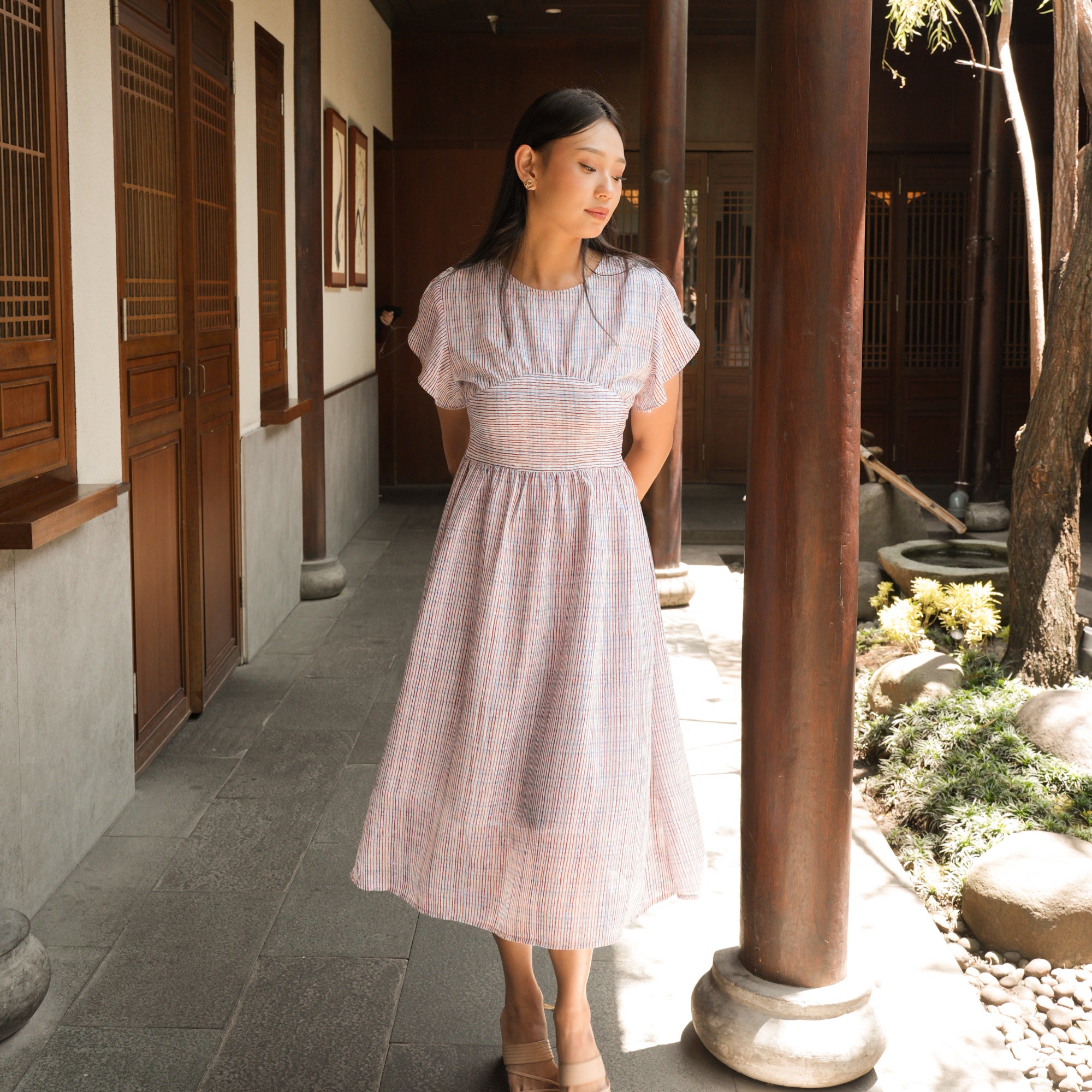 Lolliestory Elaya Midi Dress