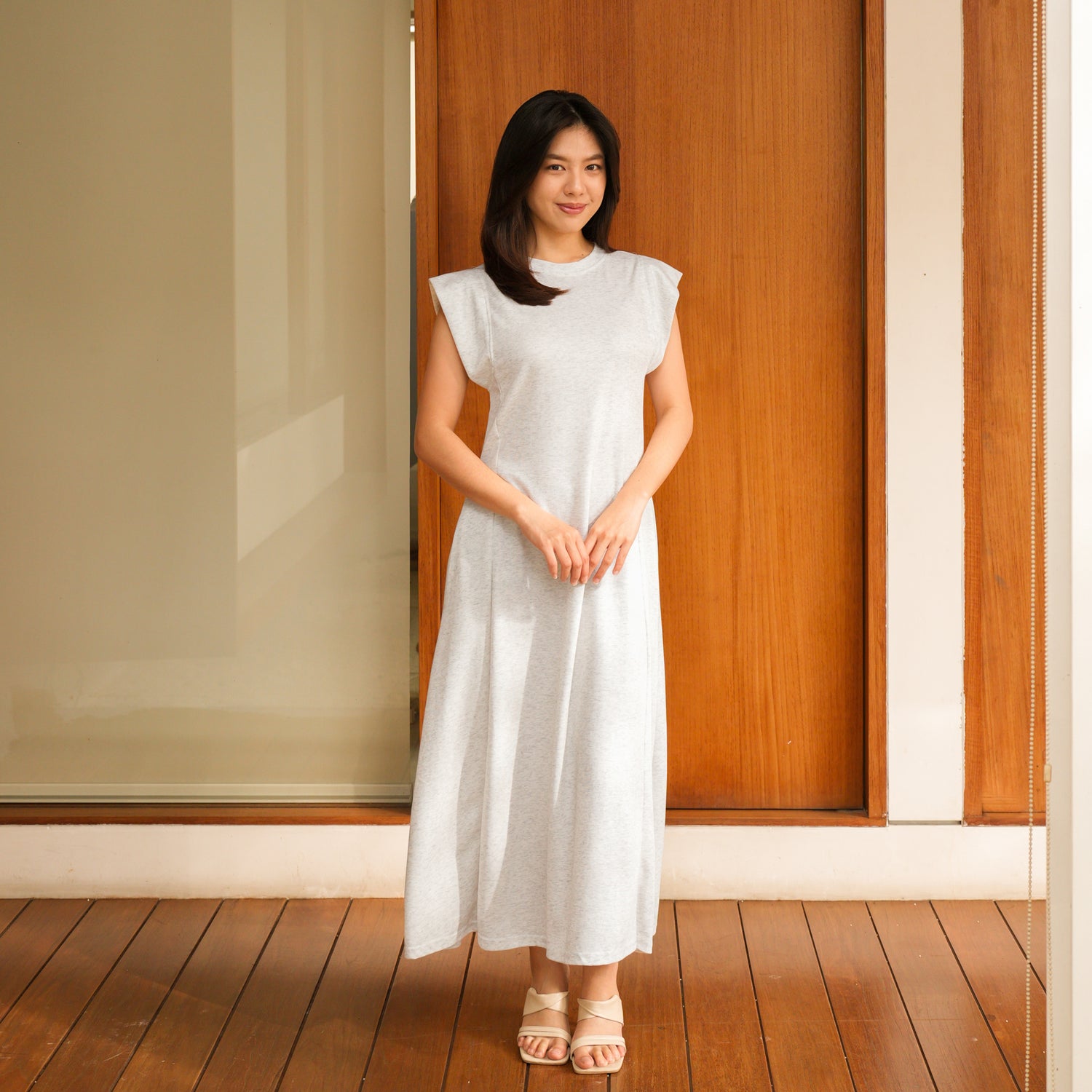 Lolliestory Kama Midi Dress