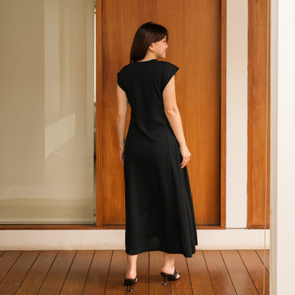 Lolliestory Kama Midi Dress