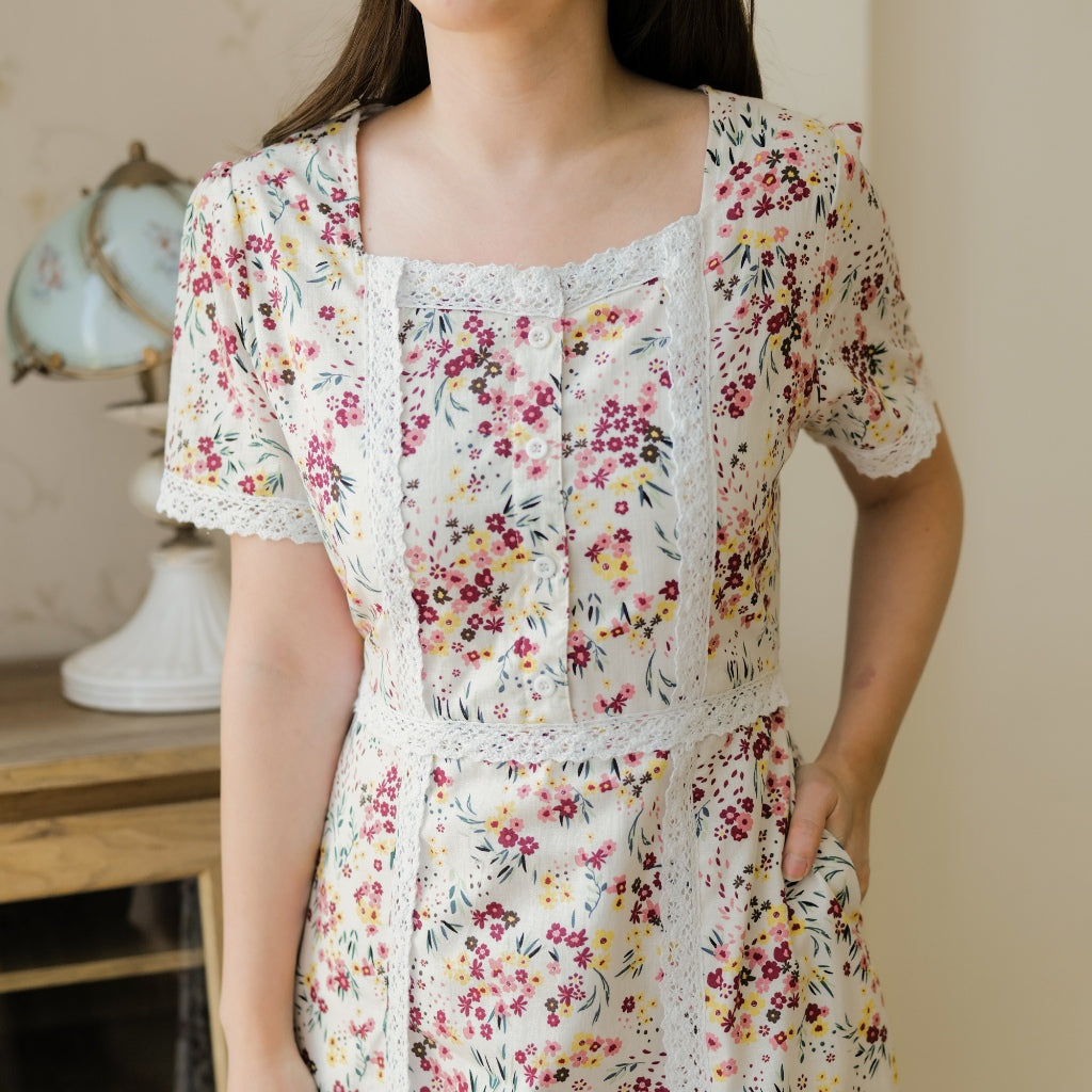 Lolliestory Naressa Dress