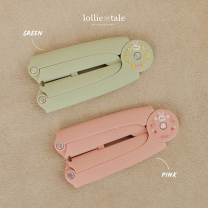 Lolliestory Merchandise Folding Hanger