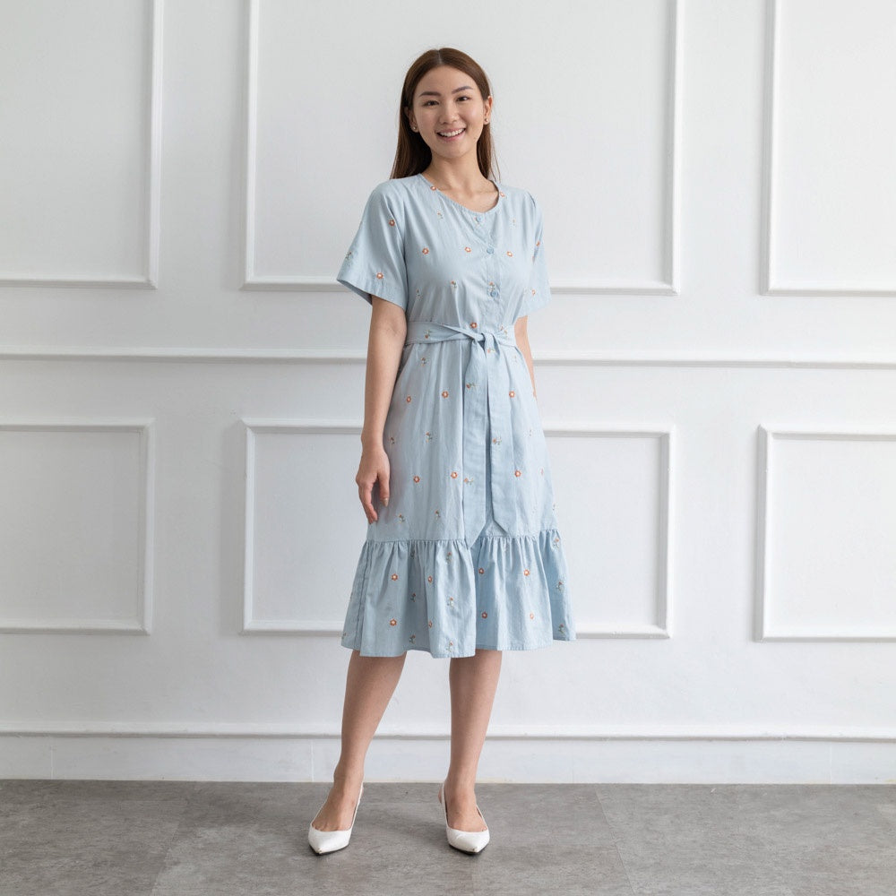 Lolliestory Brilynn Embroidery Midi Dress