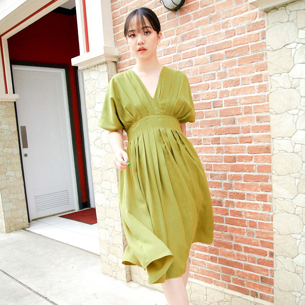 Lolliestory Kiana Crepe Midi Dress