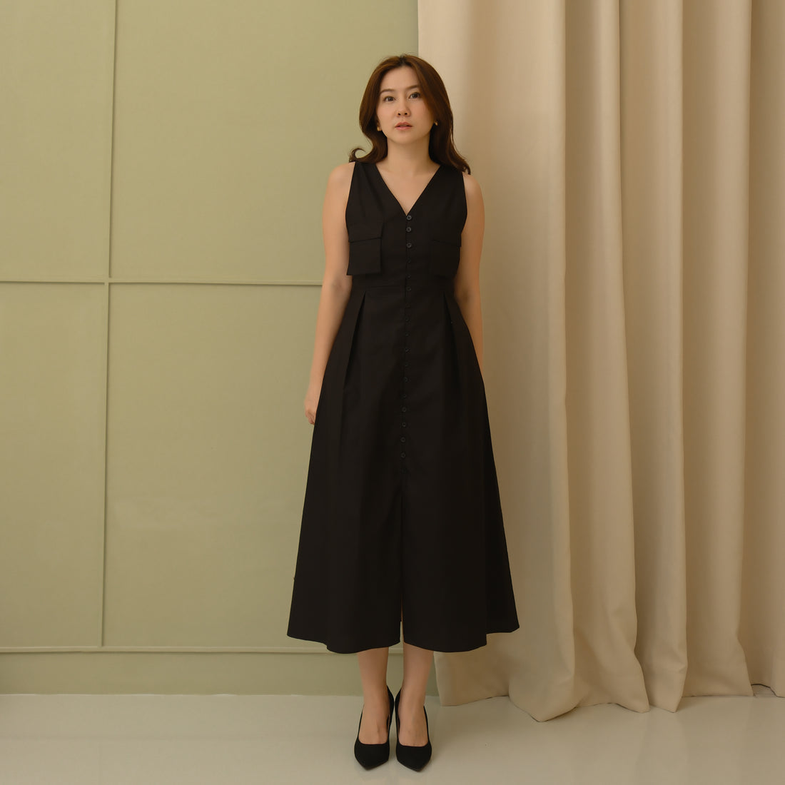 Lolliestory Austynn Midi Dress