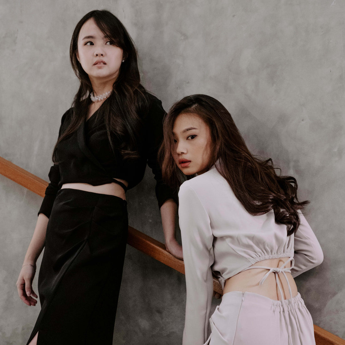 Lolliestory Nixie Long Sleeves Crop Top