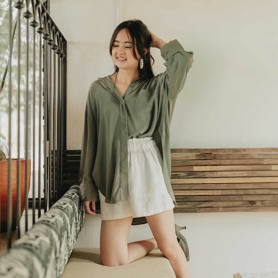 Lolliestory Tarryn Simple Loose Shirt - Lolliestory