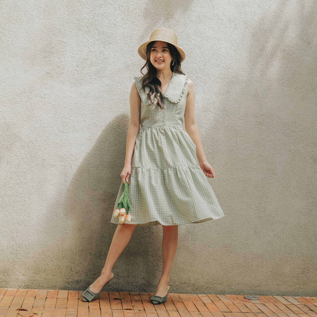 Lolliestory Leolia Colar Midi Dress