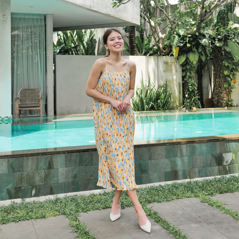 Lolliestory Adrielle Midi Dress